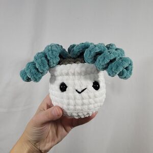 Crochet Houseplant | Handmade Gifts | Adorable Plant Friend